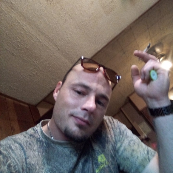 Meet your Posher, Steven - Picture 1 of 1